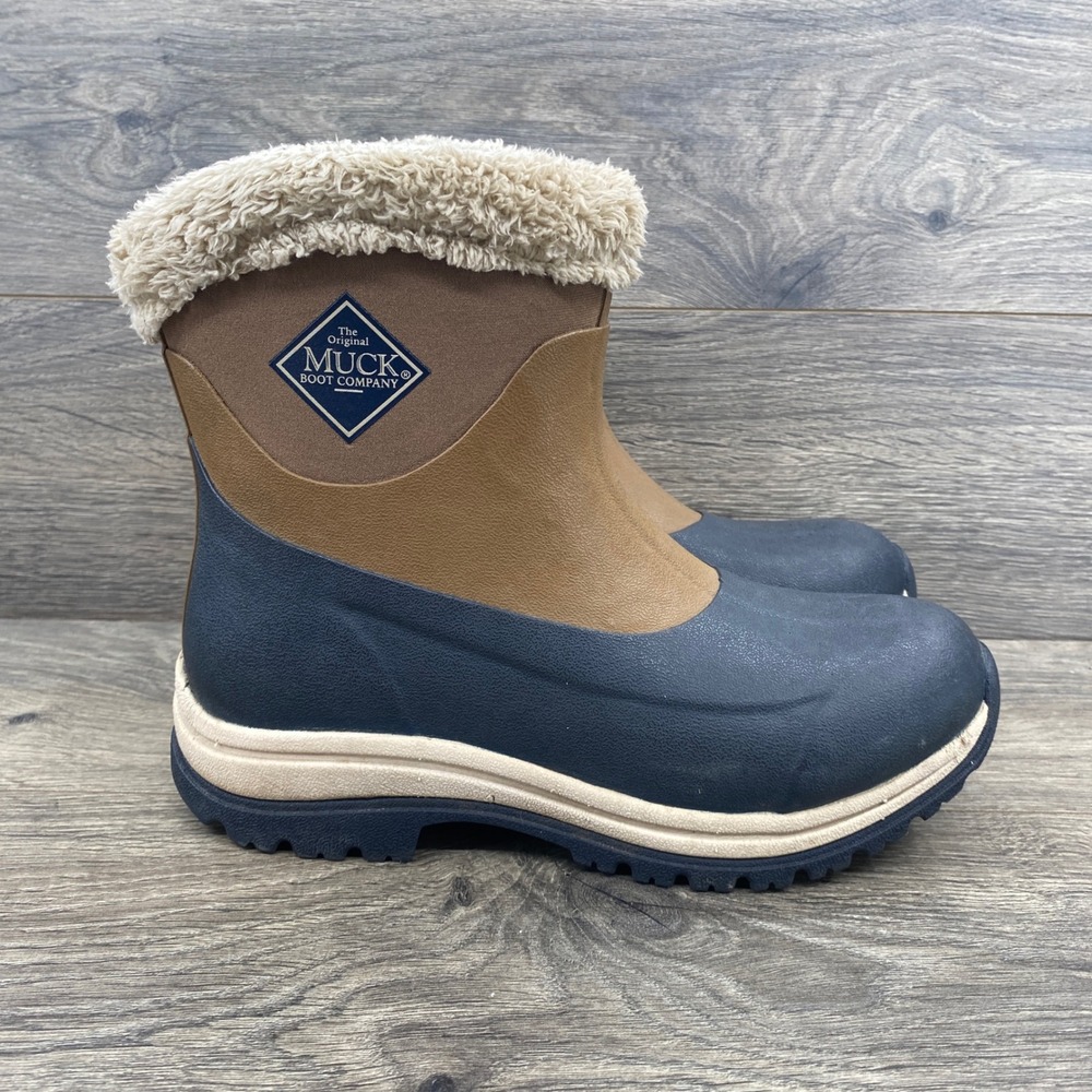 Muck Boot Company Arctic Weekend Women 6 Navy Tan Waterproof Faux Fur Snow Boots